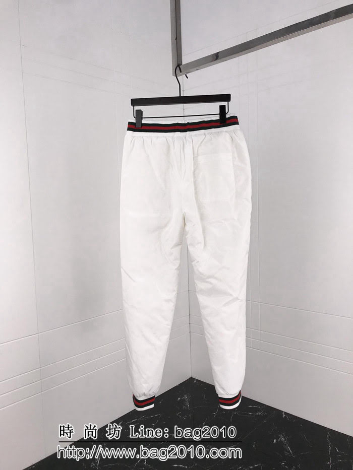 GUCCI古馳 18秋冬新款 小蜜蜂繡花 保暖舒適 男款套裝 ydi1782